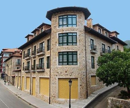 Apartamentos Villa De Cabrales Arenas De Cabrales Eksteriør billede